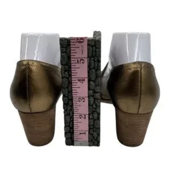 Silent D Gold Kade Block Heel Leather Pointed Toe Loafers Size 38 Women's - Picture 10 of 11